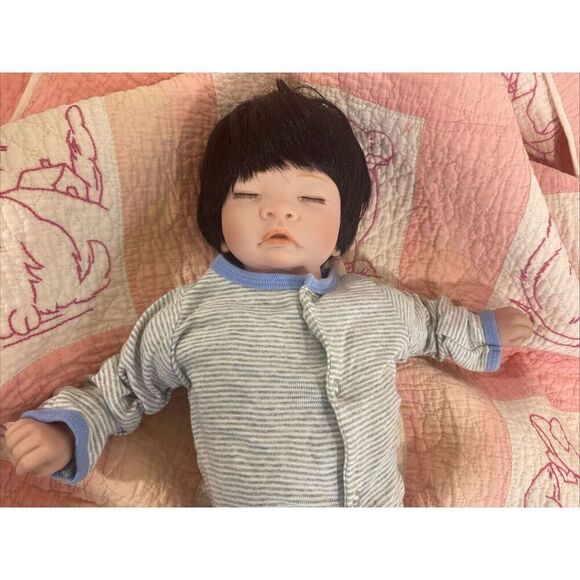 Paradise Galleries Laura Lee Eagles Newborn Reborn Baby Black Hair Numbered Sign - Picture 2 of 16